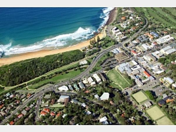 schueleraustausch-australien-schulwahl-barrenjoey-high-school-strand