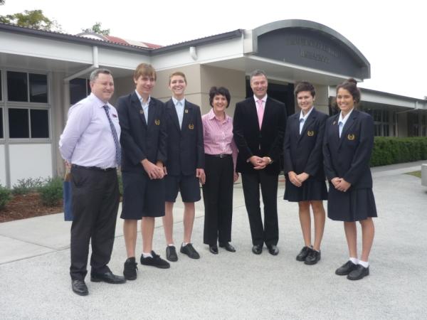 schueleraustausch-australien-schulwahl-palm-beach-currumbin-state-high-school-students