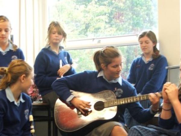 schueleraustausch-irland-schulwahl-our-ladys-grove-secondary-school-musik