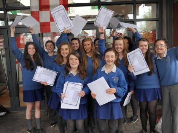 schueleraustausch-irland-schulwahl-ursuline-secondary-school-noten