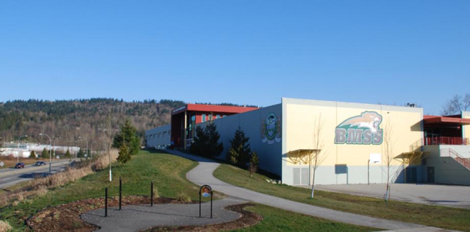 schueleraustausch-kanada-schulwahl-burnaby-mountain-secondary-school-schule