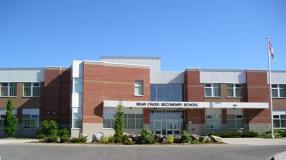 Schüleraustausch Kanada, Schulwahl, Bear Creek Secondary School, Eingang