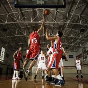 schueleraustausch-kanada-schulwahl-moscrop-secondary-school-basketball